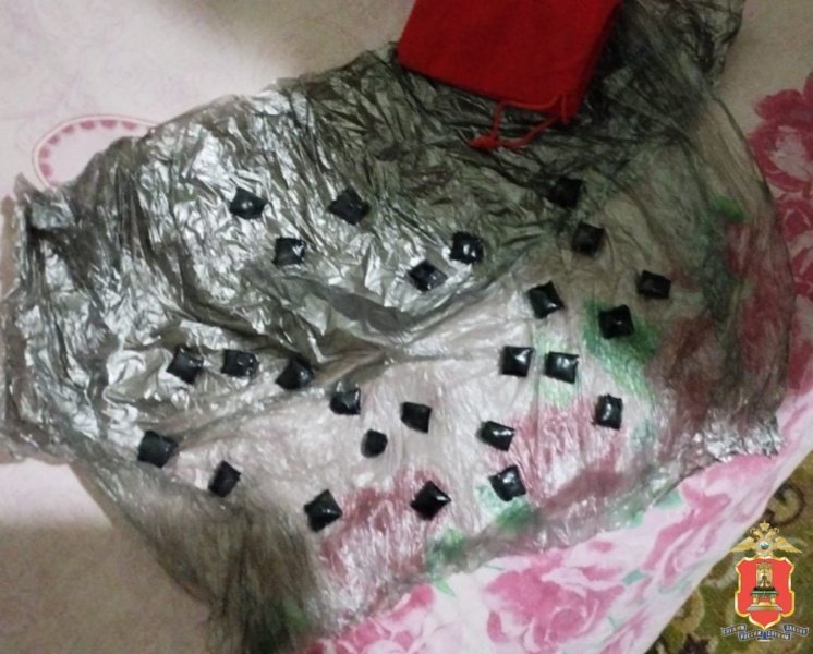 В Кашине сотрудниками наркоконтроля задержан молодой человек, который планировал распространить крупную партию «синтетики»